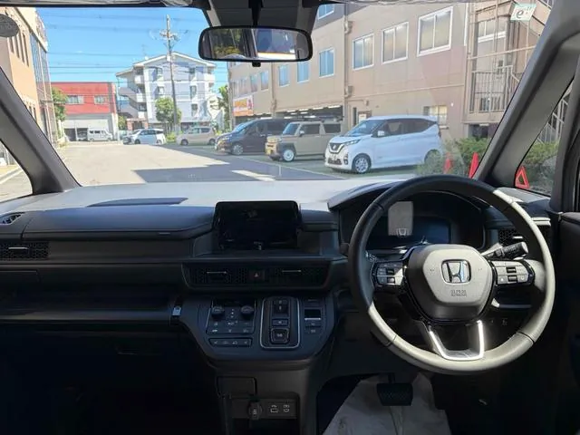 Honda Stepwagon 2026 photo 2