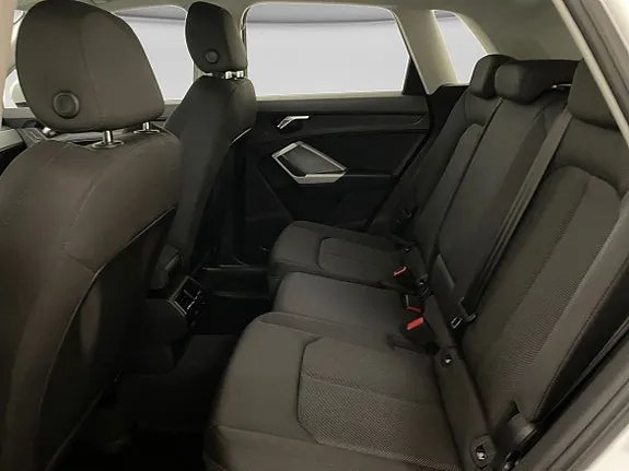 Audi Q3 2024 photo 5