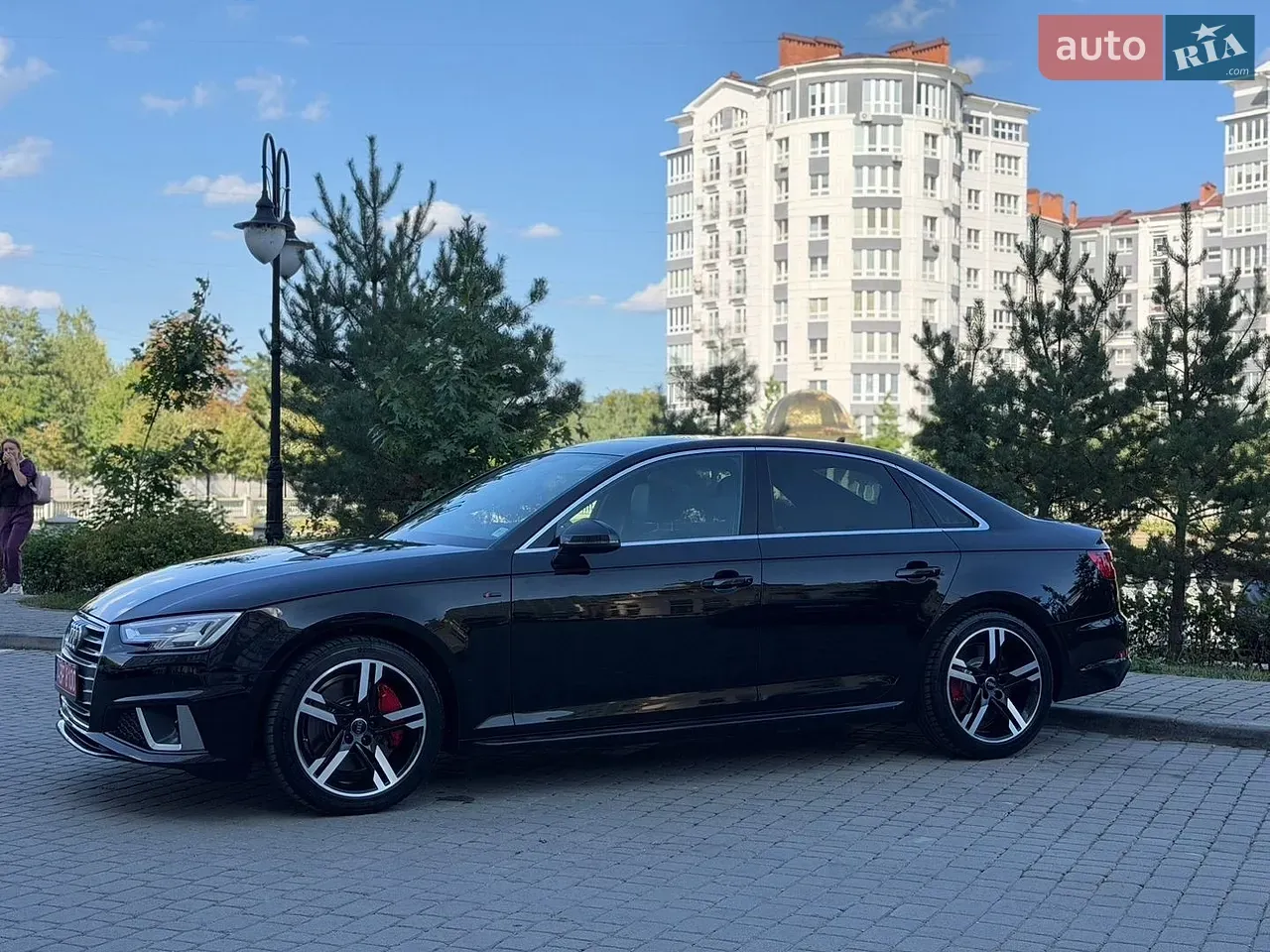 Audi A4 2017 photo 5