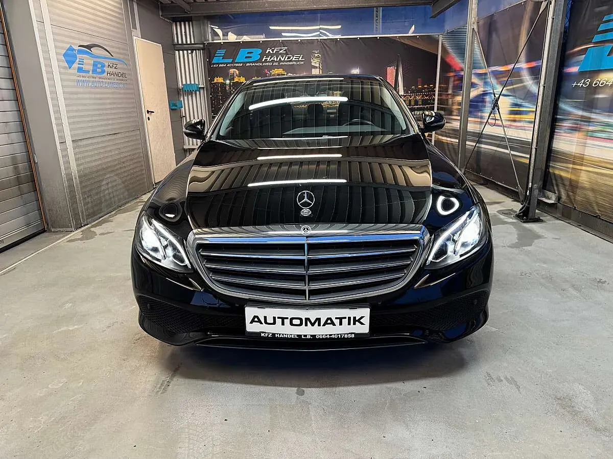Mercedes-Benz E-Class 2017 photo 2
