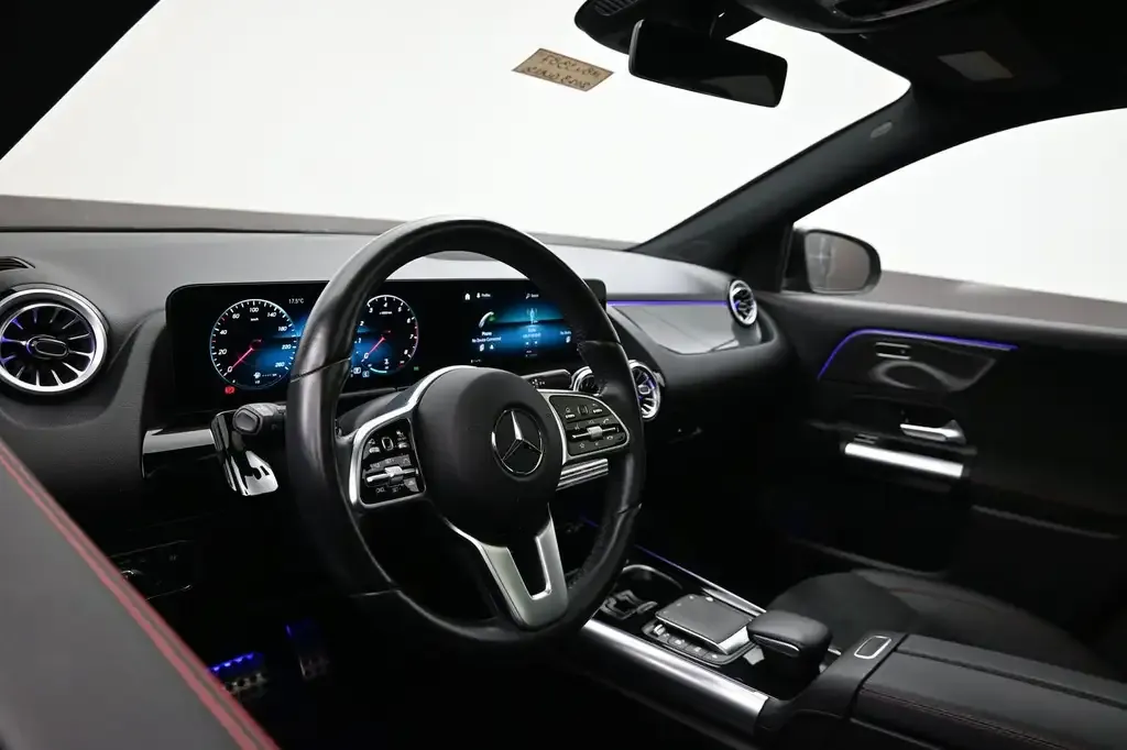 Mercedes-Benz Gla 2023 photo 5