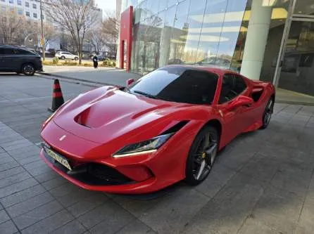 Ferrari F8 Spider