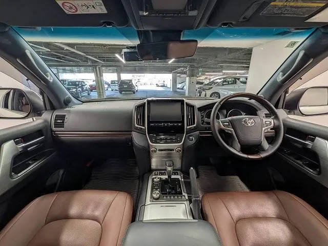 Toyota Land Cruiser Zx 2016 photo 2