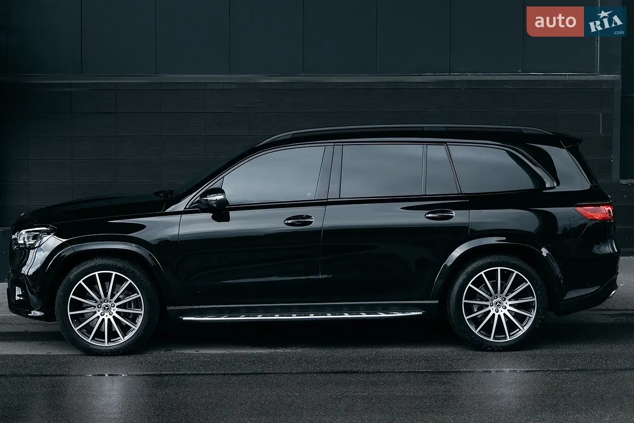 Mercedes-Benz Gls-Class 2024 photo 5