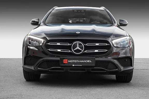 Mercedes-Benz E-Class 2022 photo 3