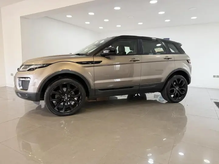Land Rover Range Rover Evoque 2015 photo 2