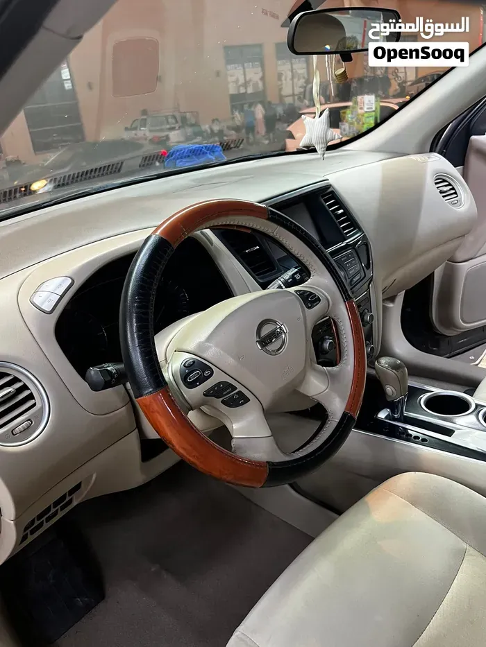 Nissan Pathfinder