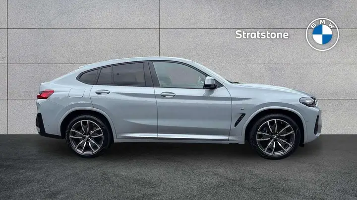 BMW X4 2024 photo 4