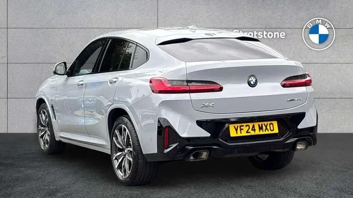 BMW X4 2024 photo 2