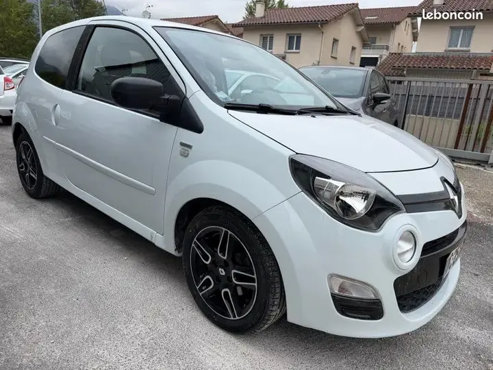 Renault Twingo 2014 photo 3