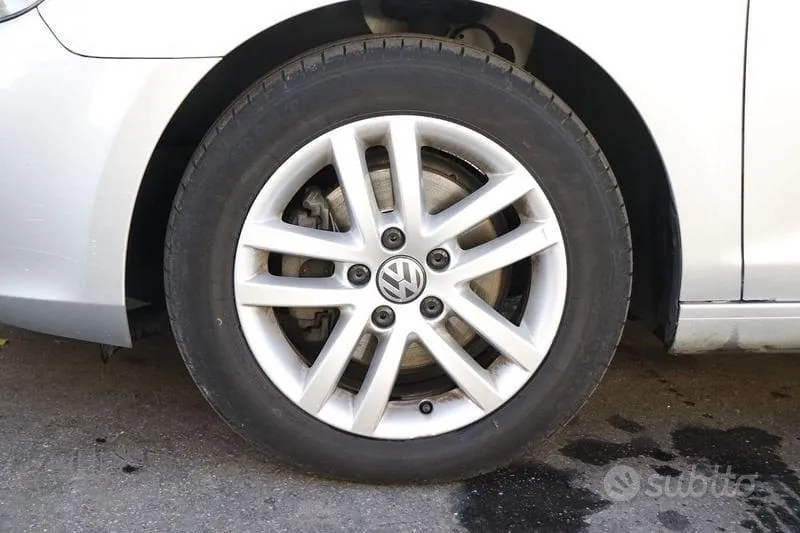 Volkswagen Golf 2012 photo 5