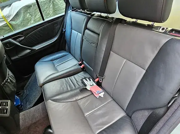 Mercedes-Benz E 220 2001 photo 5