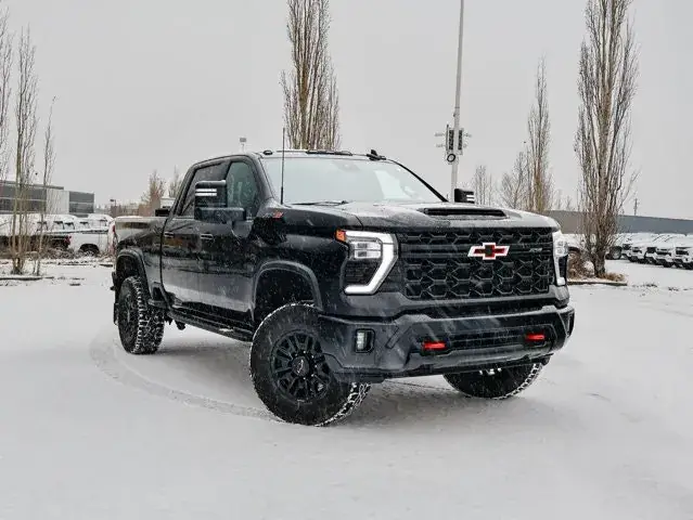 Chevrolet Silverado 2500Hd 2025 photo 2