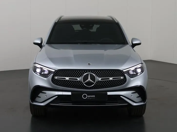 Mercedes-Benz Glc 2025 photo 3