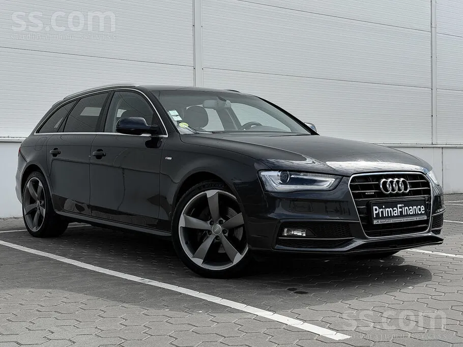 Audi A4 2012 photo 3
