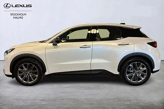 Lexus Lbx 2026 photo 3