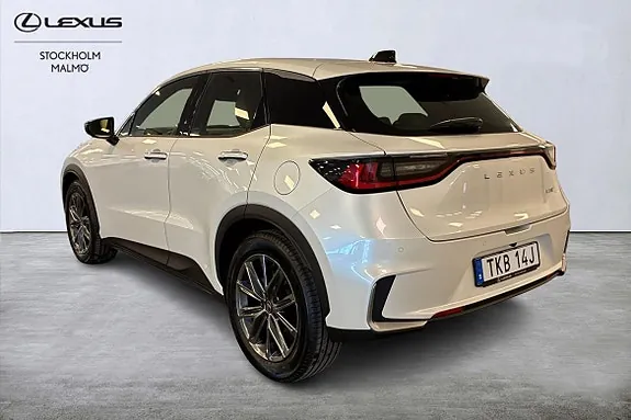 Lexus Lbx 2026 photo 2