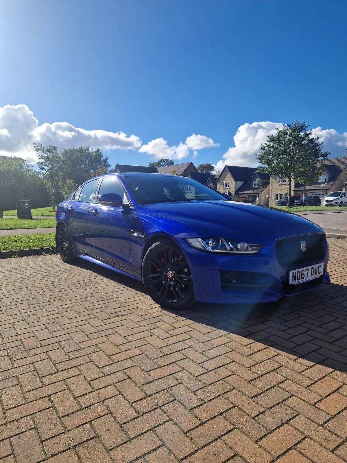 Jaguar Xe 2018 photo 2