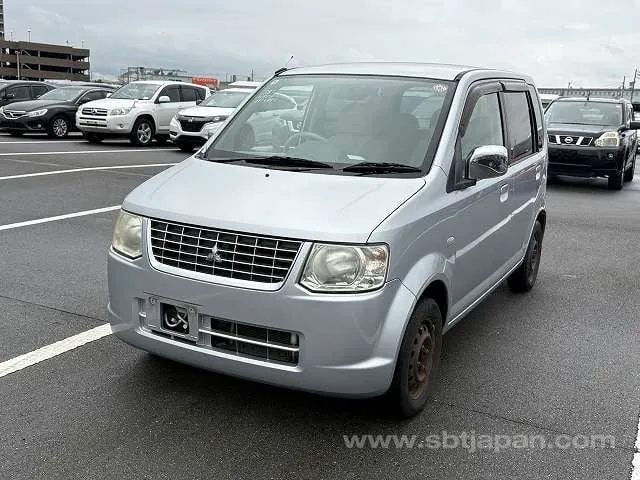 Mitsubishi Ek Wagon 2010 photo 2