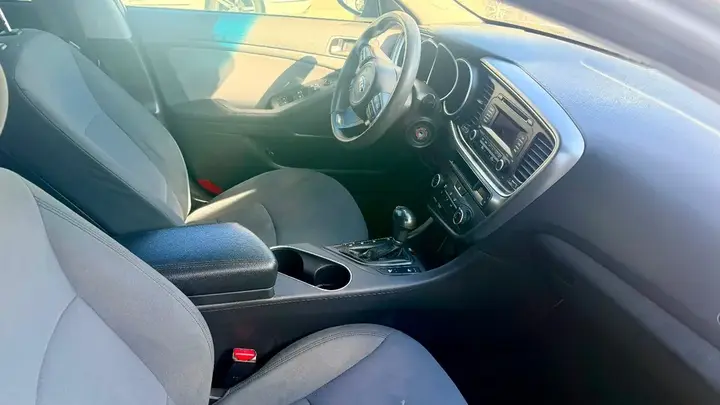 Kia Optima 2015 photo 4