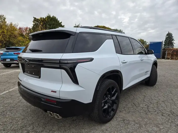 Chevrolet Traverse 2026 photo 5