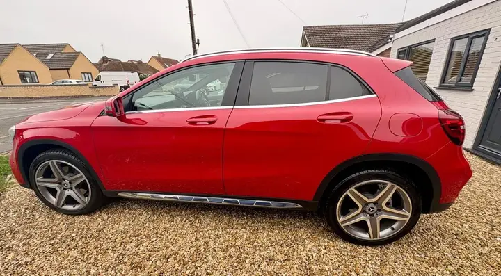 Mercedes-Benz Gla 2018 photo 3