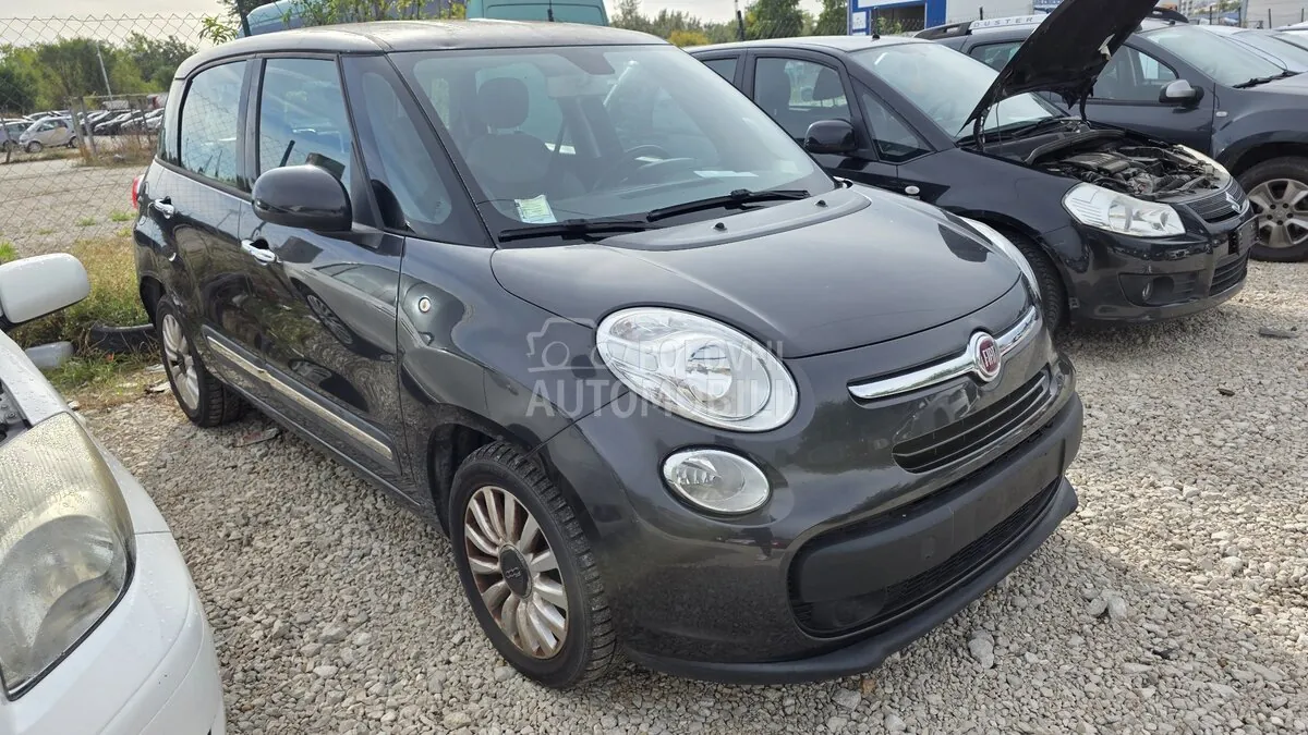 Fiat 500L 2013 photo 3