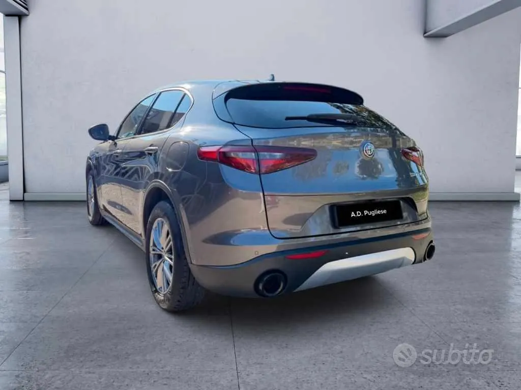 Alfa Romeo Stelvio 2022 photo 5