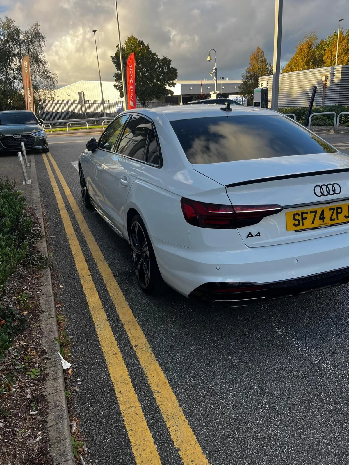Audi A4 2024 photo 3
