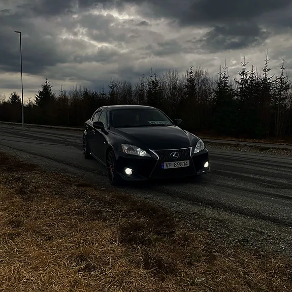 Lexus Is220D