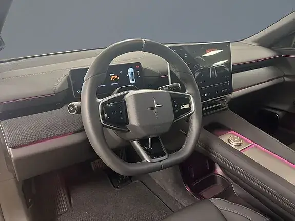 Polestar 4 2025 photo 4