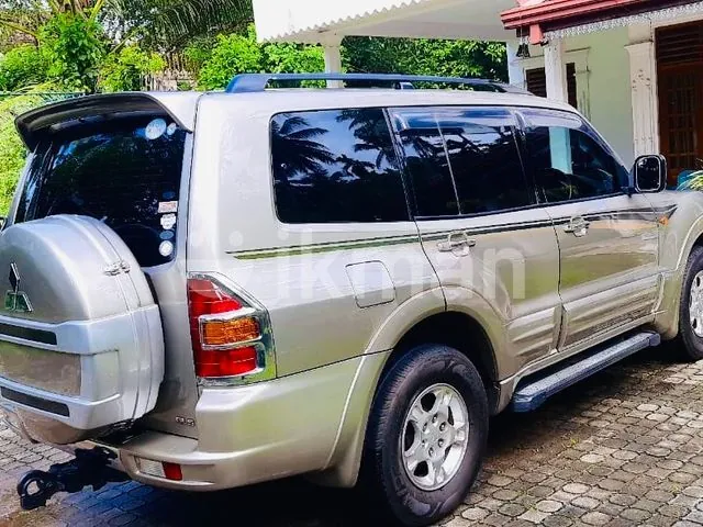Mitsubishi Montero 2002 photo 5