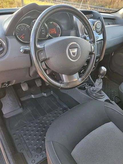 Dacia Duster 2017 photo 5