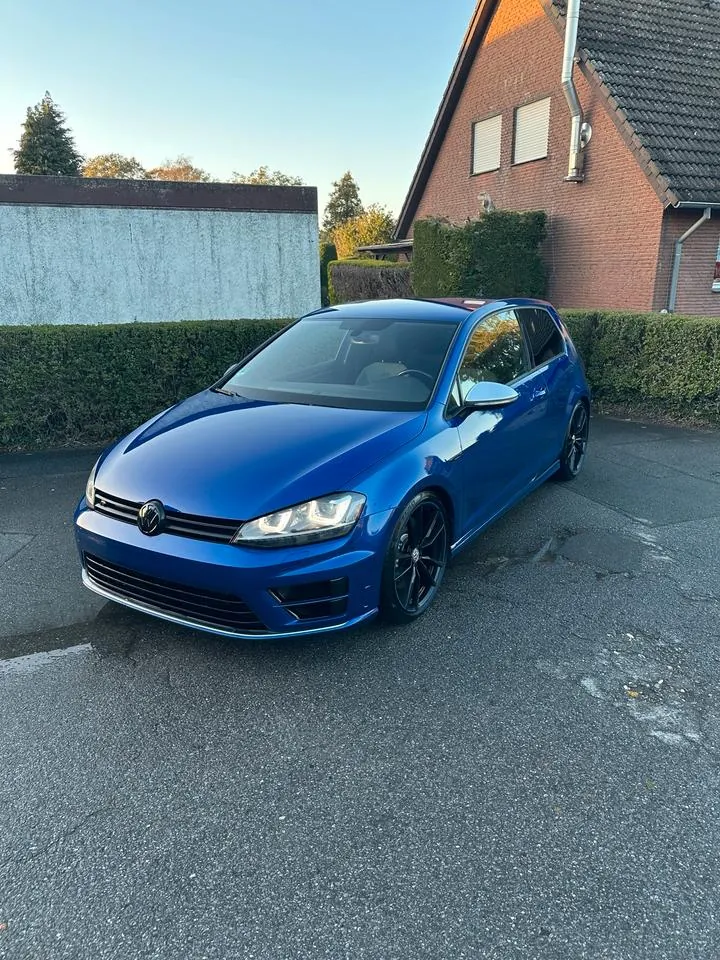 Volkswagen Golf 7 R