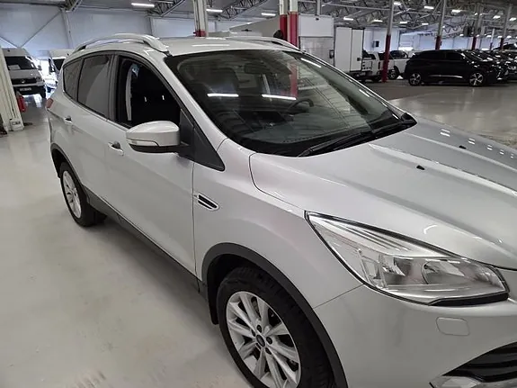 Ford Kuga 2015 photo 3