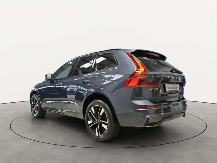 Volvo Xc60 2025 photo 5