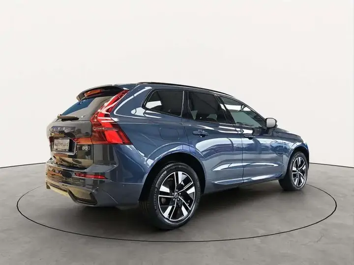 Volvo Xc60 2025 photo 3