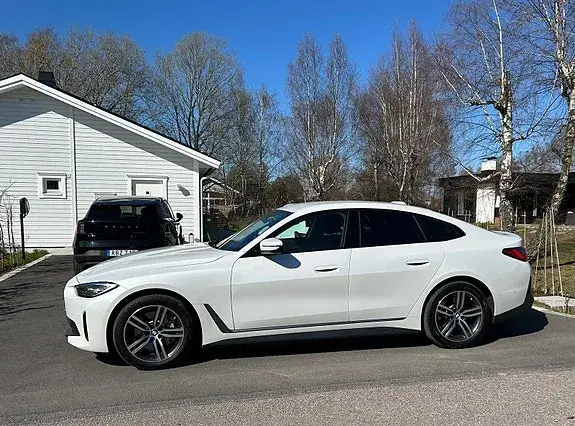 BMW I4 2024 photo 4