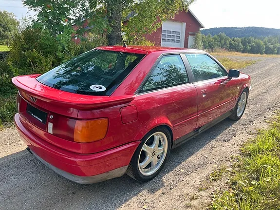 Audi Coupé 1990 photo 5