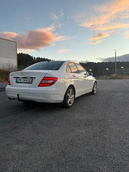 Mercedes-Benz 250 2013 photo 2