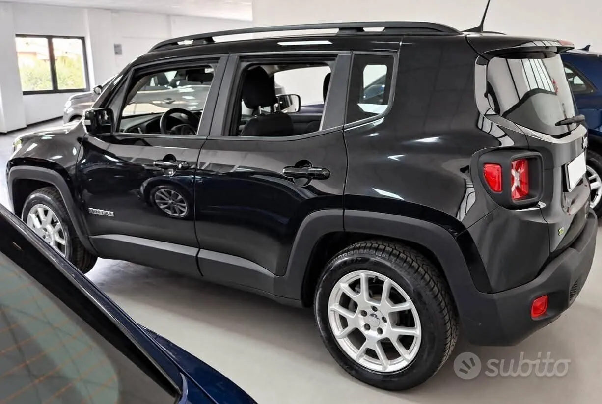 Jeep Renegade 2023 photo 4