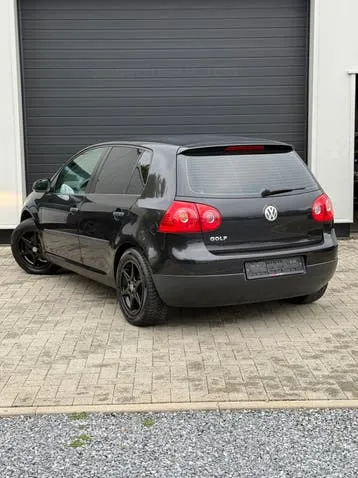 Volkswagen Golf 2004 photo 3