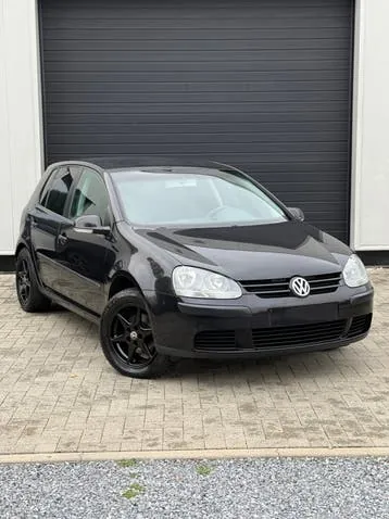 Volkswagen Golf 2004 photo 2