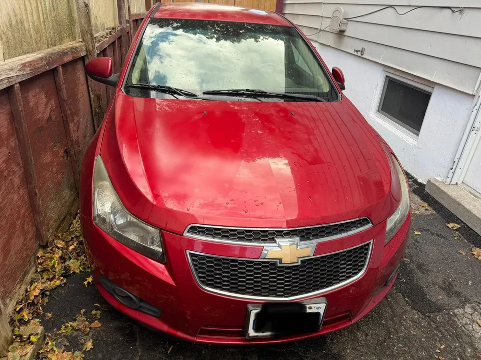 Chevrolet Cruze 2012 photo 2