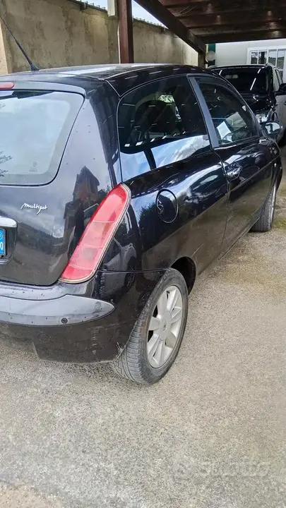 Lancia Ypsilon 2005 photo 4
