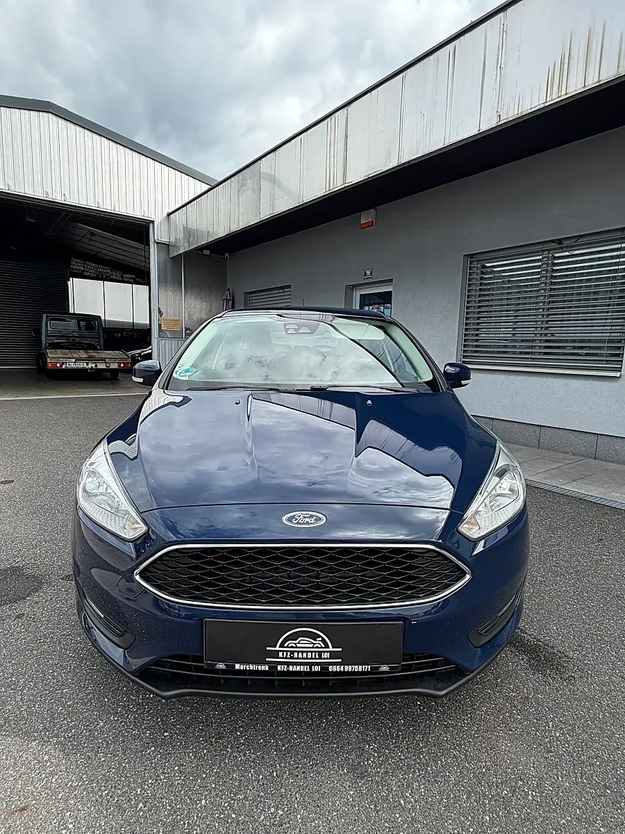 Ford Focus 2017 photo 2