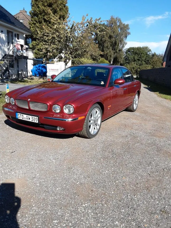 Jaguar Xjr
