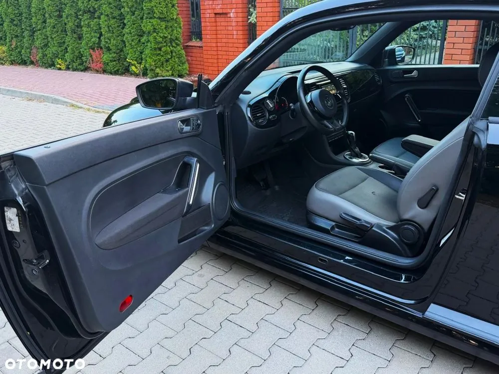 Volkswagen Beetle 2015 photo 4