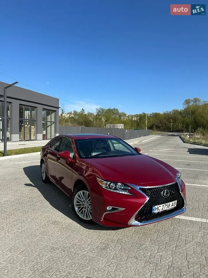 Lexus Es