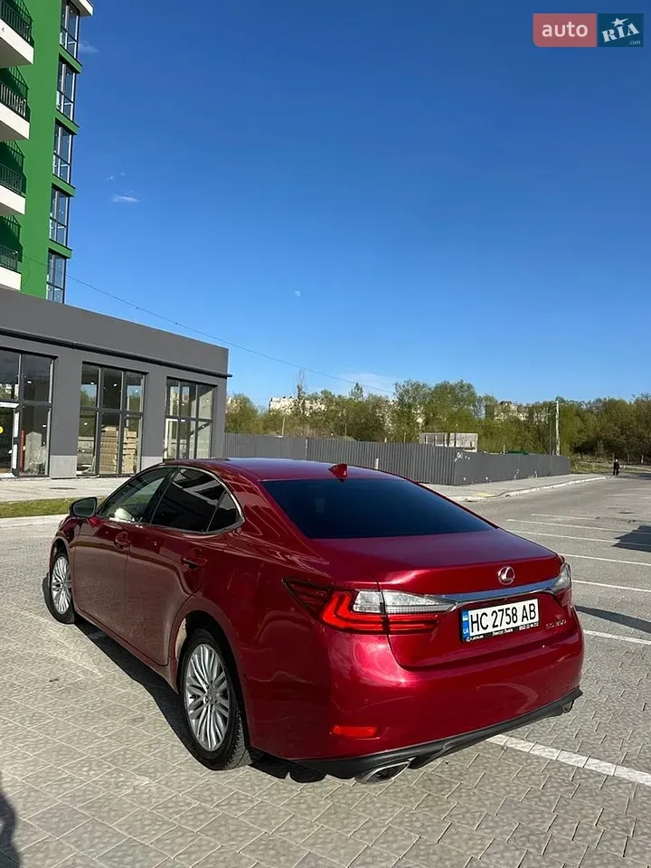 Lexus Es 2017 photo 2